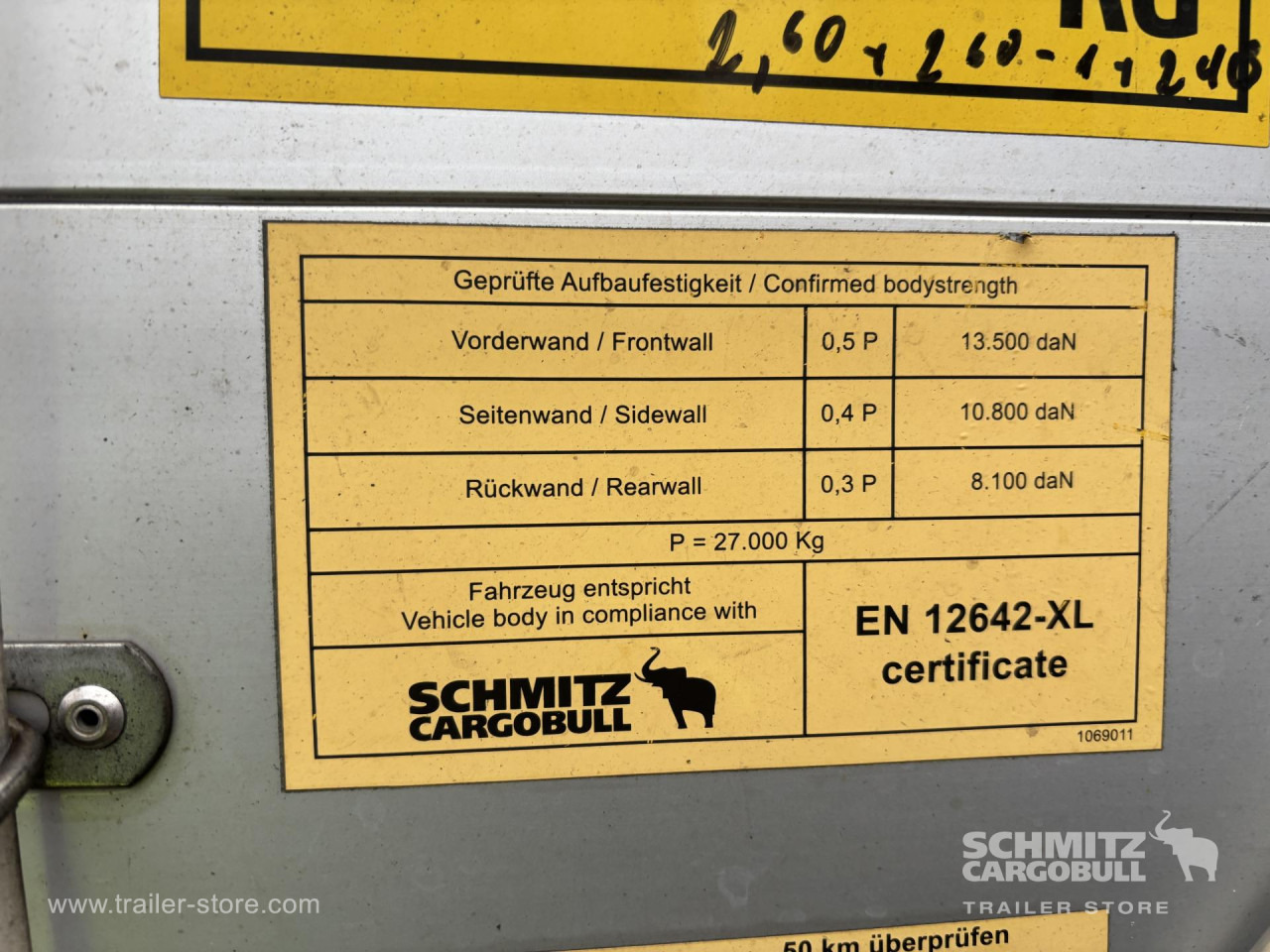 SCHMITZ Curtainsider Standard - نصف مقطورة بستائر جانبية: صورة 2 SCHMITZ Curtainsider Standard - نصف مقطورة بستائر جانبية: صورة 2