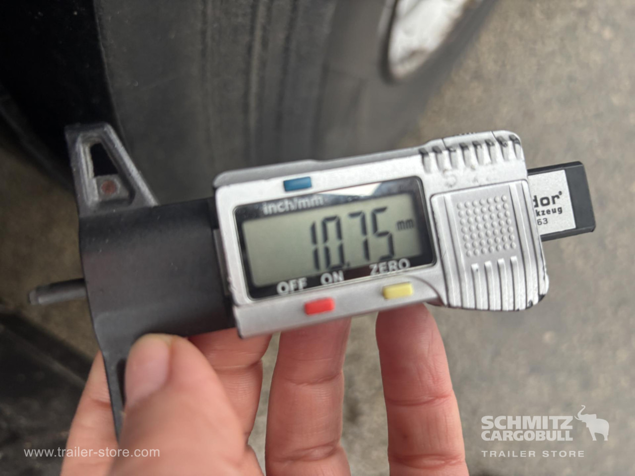 SCHMITZ Curtainsider Standard - نصف مقطورة بستائر جانبية: صورة 4 SCHMITZ Curtainsider Standard - نصف مقطورة بستائر جانبية: صورة 4