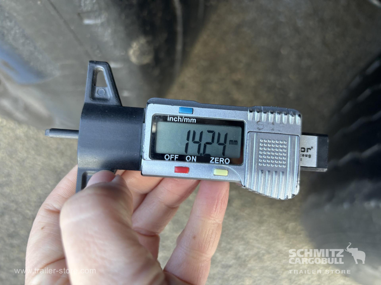 SCHMITZ Curtainsider Standard - نصف مقطورة بستائر جانبية: صورة 4 SCHMITZ Curtainsider Standard - نصف مقطورة بستائر جانبية: صورة 4