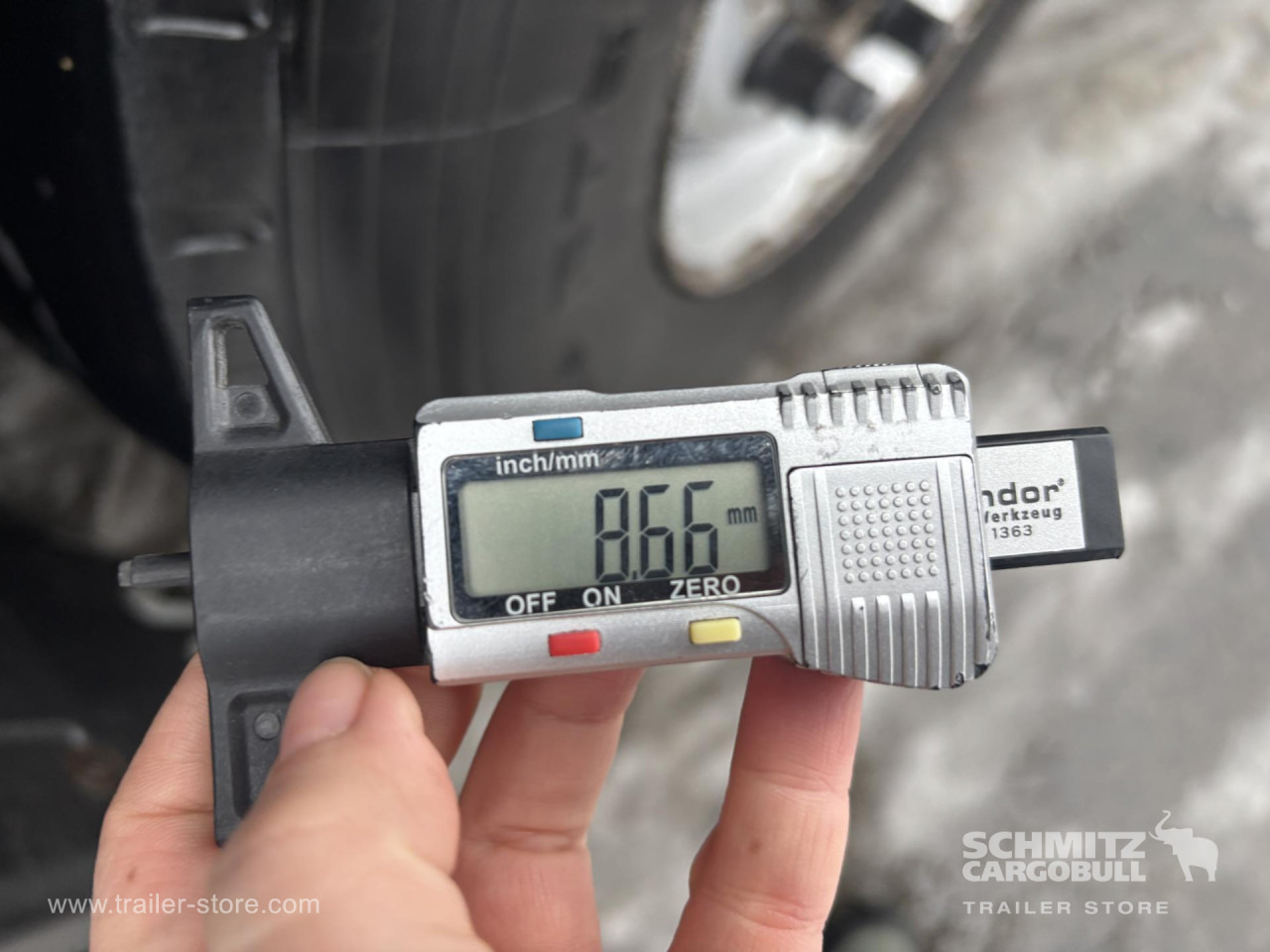 SCHMITZ Curtainsider Standard - نصف مقطورة بستائر جانبية: صورة 4 SCHMITZ Curtainsider Standard - نصف مقطورة بستائر جانبية: صورة 4