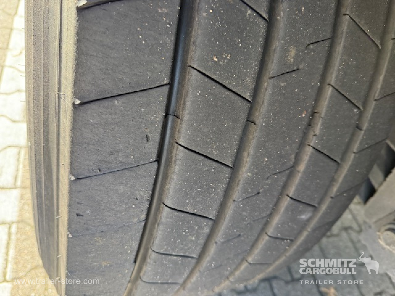 SCHMITZ Oplegger Kasten Standard Taillift - نصف مقطورة بصندوق مغلق: صورة 5 SCHMITZ Oplegger Kasten Standard Taillift - نصف مقطورة بصندوق مغلق: صورة 5