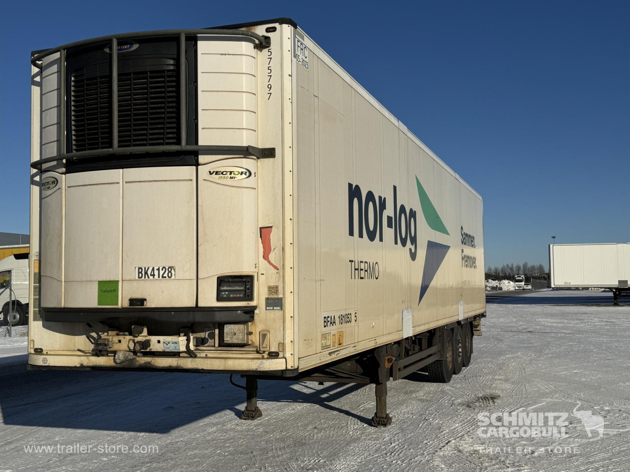 SCHMITZ Reefer Multitemp - نصف مقطورة ثابتة الحرارة: صورة 1 SCHMITZ Reefer Multitemp - نصف مقطورة ثابتة الحرارة: صورة 1