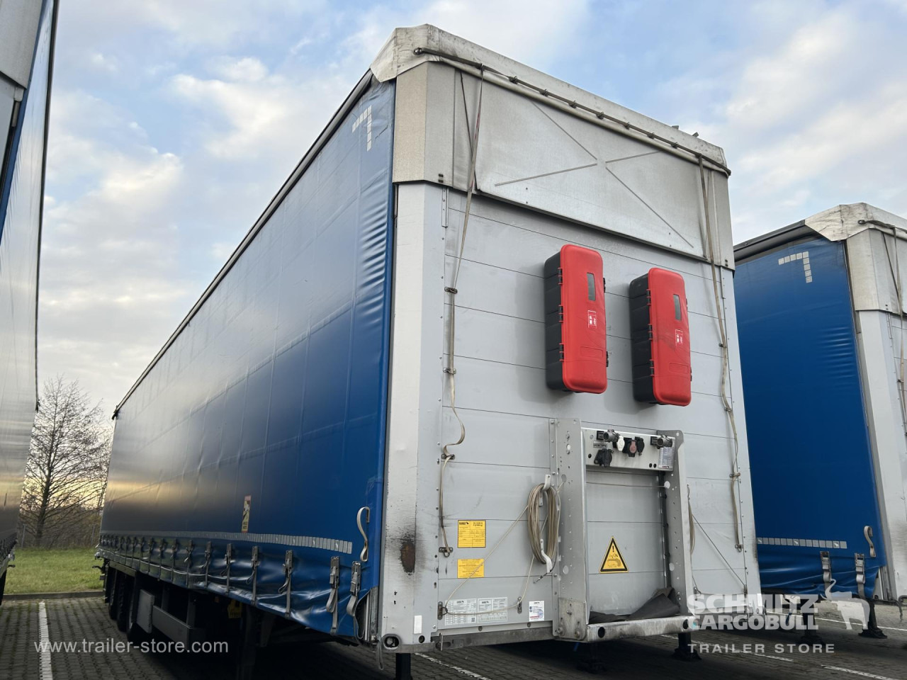 SCHMITZ Curtainsider Mega - نصف مقطورة بستائر جانبية: صورة 1 SCHMITZ Curtainsider Mega - نصف مقطورة بستائر جانبية: صورة 1