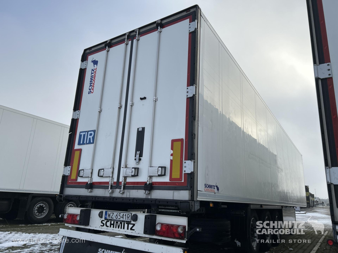 SCHMITZ Reefer Standard Double deck - نصف مقطورة ثابتة الحرارة: صورة 2 SCHMITZ Reefer Standard Double deck - نصف مقطورة ثابتة الحرارة: صورة 2
