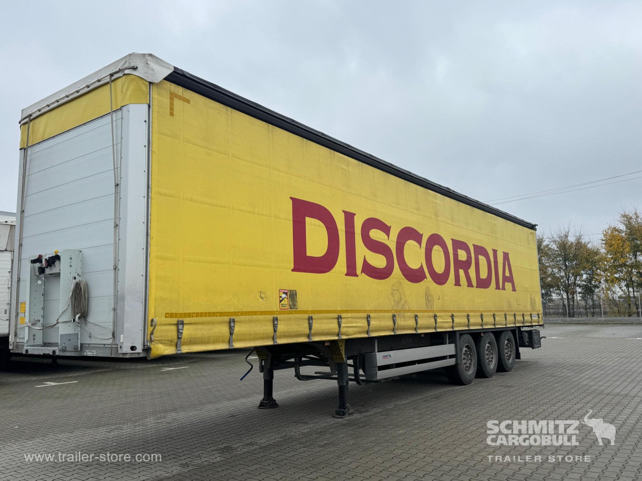 SCHMITZ Curtainsider Standard - نصف مقطورة بستائر جانبية: صورة 1 SCHMITZ Curtainsider Standard - نصف مقطورة بستائر جانبية: صورة 1