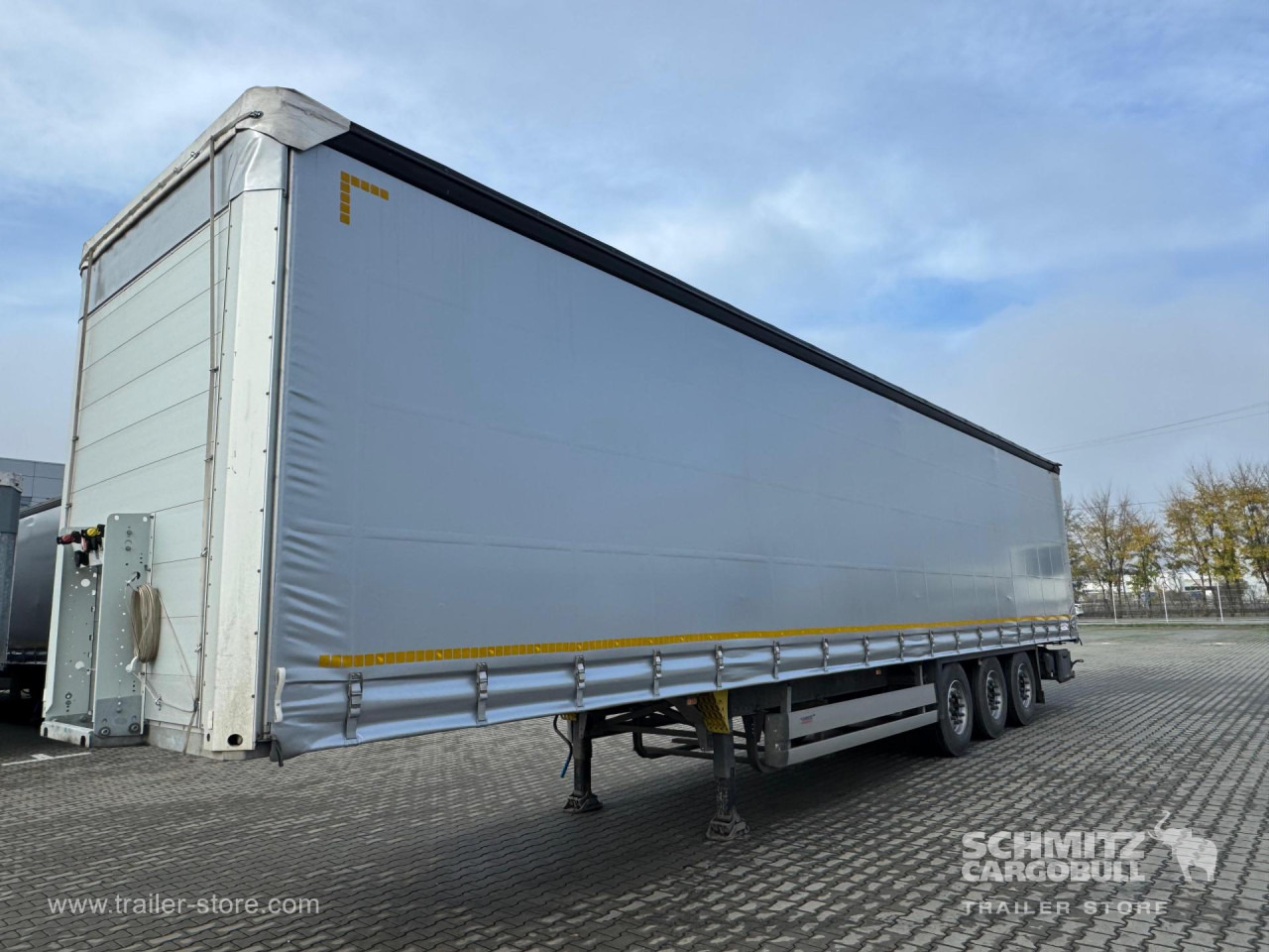 SCHMITZ Curtainsider Standard - نصف مقطورة بستائر جانبية: صورة 4 SCHMITZ Curtainsider Standard - نصف مقطورة بستائر جانبية: صورة 4