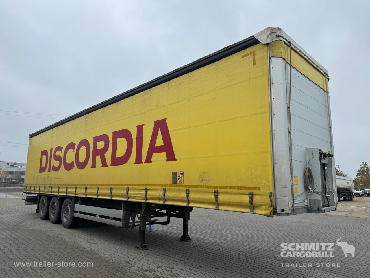 SCHMITZ Curtainsider Standard - نصف مقطورة بستائر جانبية: صورة 4 SCHMITZ Curtainsider Standard - نصف مقطورة بستائر جانبية: صورة 4