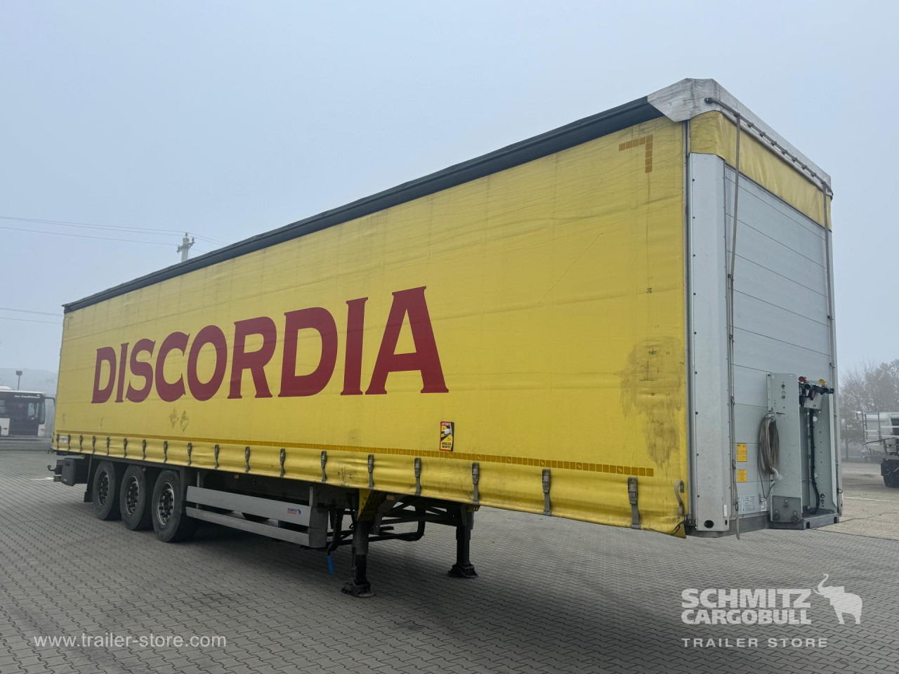 SCHMITZ Curtainsider Standard - نصف مقطورة بستائر جانبية: صورة 1 SCHMITZ Curtainsider Standard - نصف مقطورة بستائر جانبية: صورة 1