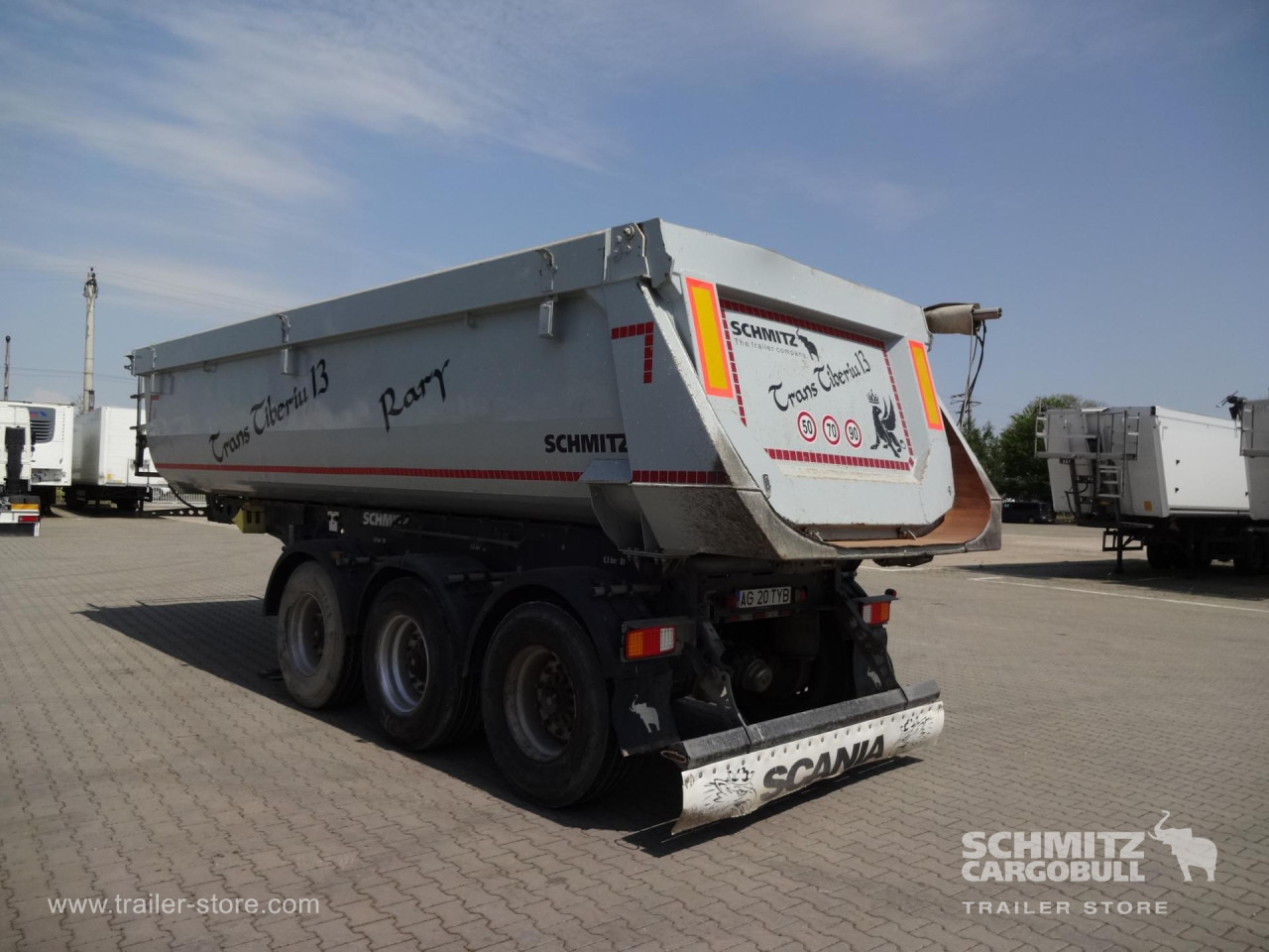 SCHMITZ Tipper Steel half pipe body 24m³ - نصف مقطورة قلابة: صورة 1 SCHMITZ Tipper Steel half pipe body 24m³ - نصف مقطورة قلابة: صورة 1