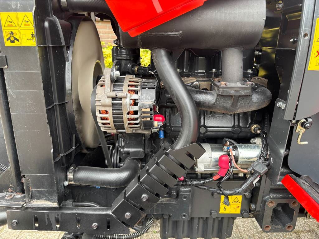 جرار صغير Kioti CK 3310 HST: صورة 10 جرار صغير Kioti CK 3310 HST: صورة 10