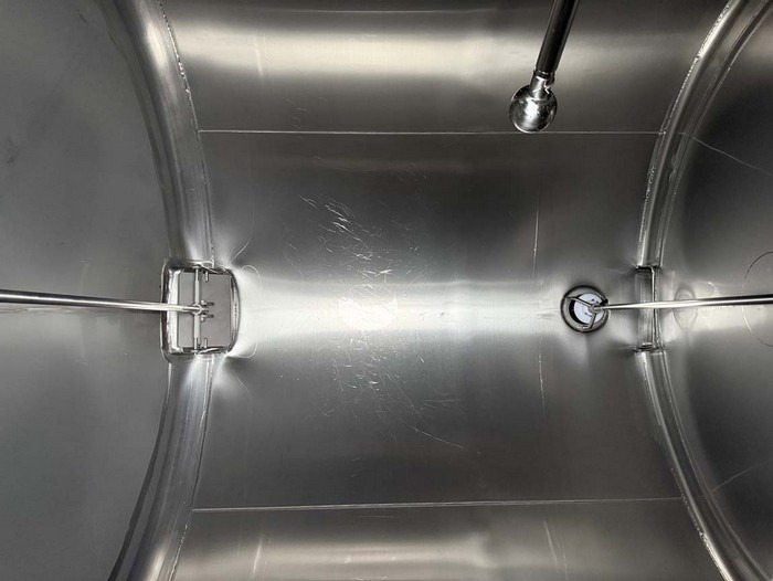 نصف مقطورة صهريج لنقل الطعام BATA CISTERNA ALIMENTARE SANTI-MENCI ANNO 05-2010: صورة 13