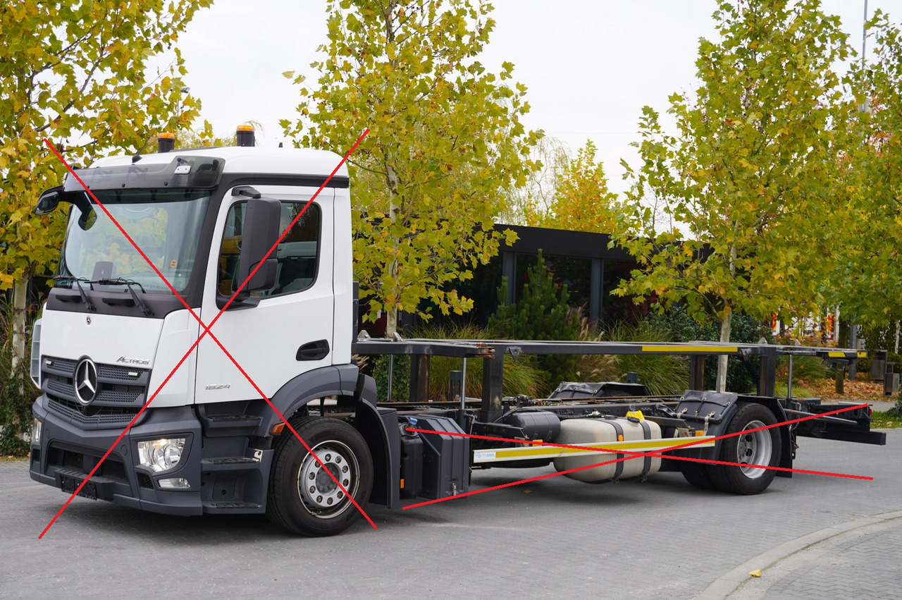 BDF construction lifted hydraulically by 50 cm - إطار هيكلي/ إطار معدني: صورة 1 BDF construction lifted hydraulically by 50 cm - إطار هيكلي/ إطار معدني: صورة 1