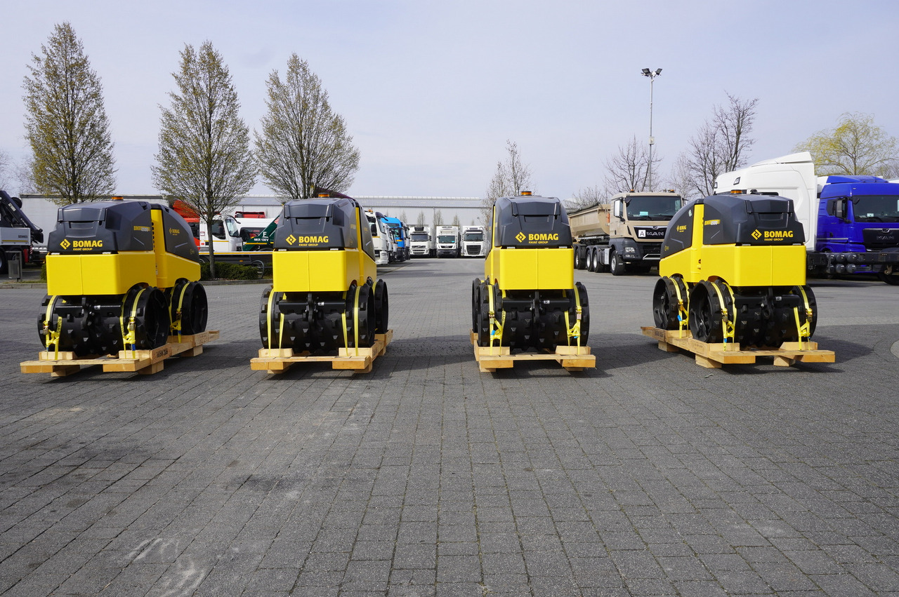 BOMAG BMP 8500 brand-new trench roller / Remote Control / 4 units - بكرة أسطوانية صغيرة: صورة 4 BOMAG BMP 8500 brand-new trench roller / Remote Control / 4 units - بكرة أسطوانية صغيرة: صورة 4