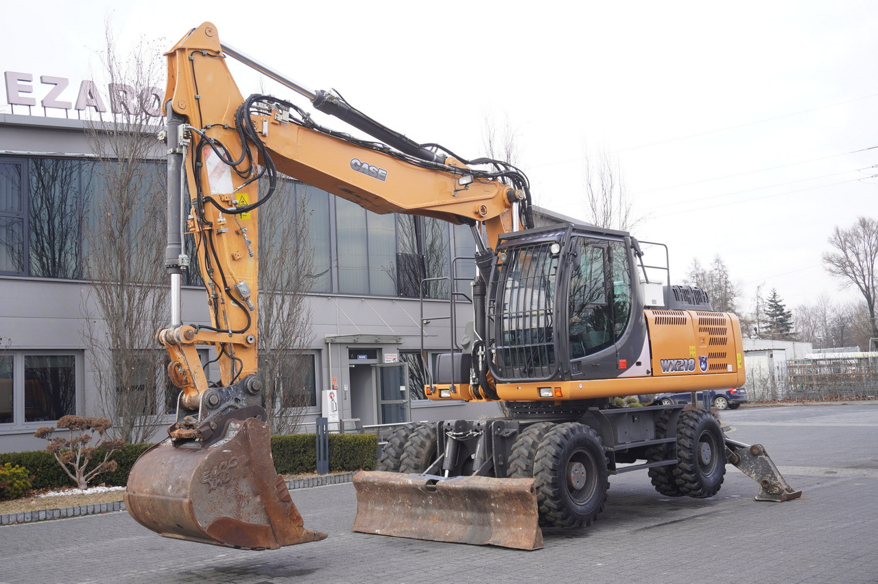 CASE WX218 / 23t wheeled excavator / 3 times folding arm - حفار ذو عجلات: صورة 2 CASE WX218 / 23t wheeled excavator / 3 times folding arm - حفار ذو عجلات: صورة 2