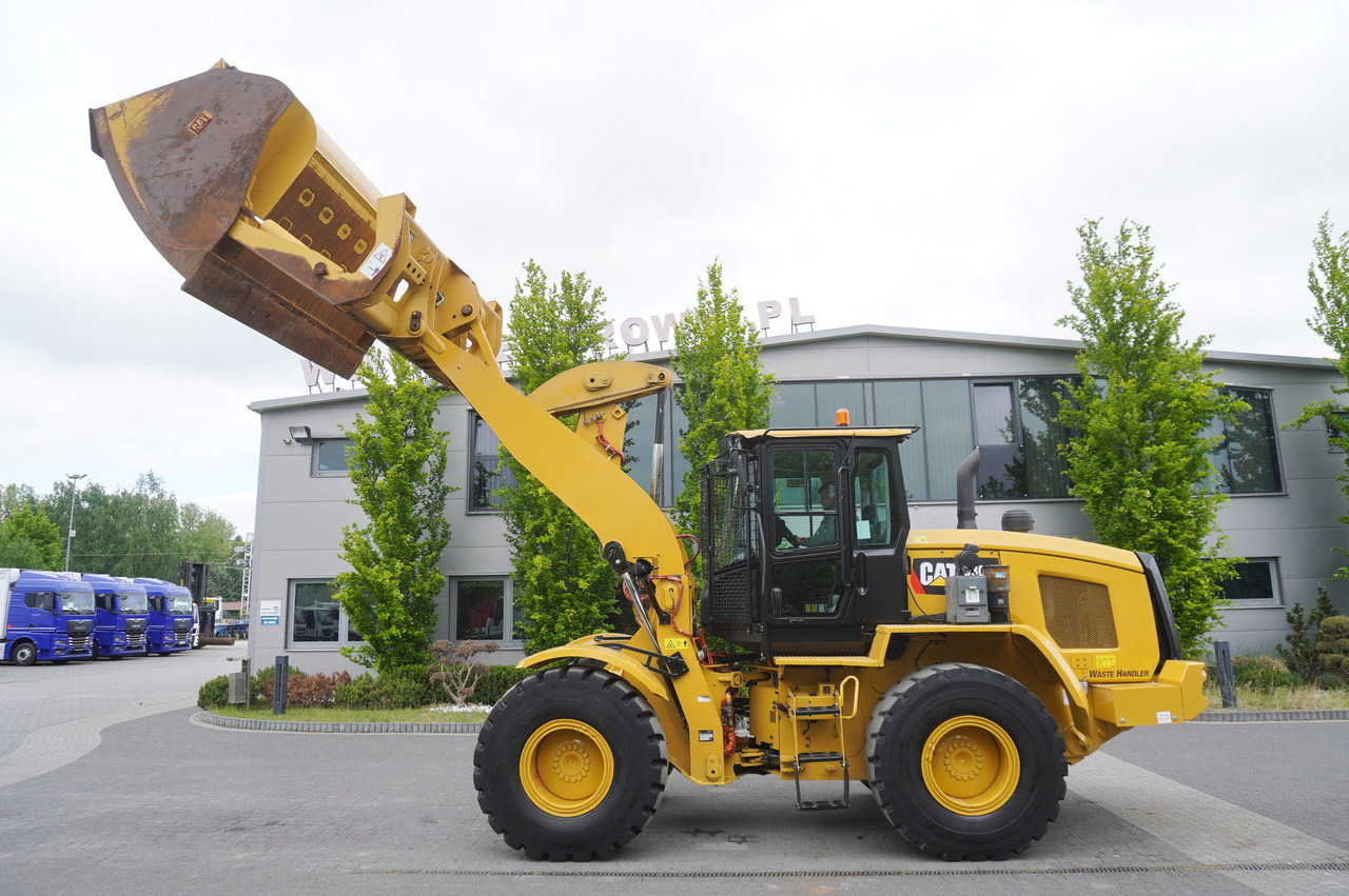 CATERPILLAR 930M Wheel Loader / 2020 / 8000 MTH / Joystick / Long reach - اللودر بعجل: صورة 1 CATERPILLAR 930M Wheel Loader / 2020 / 8000 MTH / Joystick / Long reach - اللودر بعجل: صورة 1