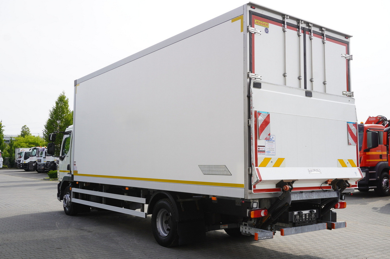 DAF LF 16.260 / Jegger Refrigerator / Carrier Supra 750 / DHOLLANDIA 1500 kg / Sleeper cab - شاحنة ذات مبرد: صورة 5 DAF LF 16.260 / Jegger Refrigerator / Carrier Supra 750 / DHOLLANDIA 1500 kg / Sleeper cab - شاحنة ذات مبرد: صورة 5