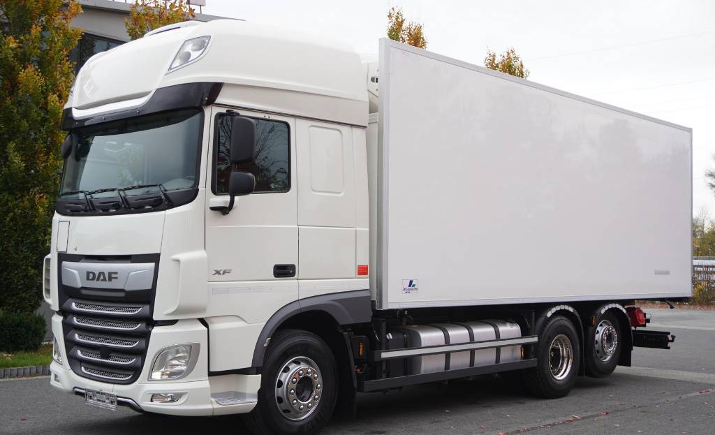 DAF XF 450 6×2 E6 / Refrigerator Lacapitaine / ATP/FRC to 2027 / 18 pallets - شاحنة ذات مبرد: صورة 1 DAF XF 450 6×2 E6 / Refrigerator Lacapitaine / ATP/FRC to 2027 / 18 pallets - شاحنة ذات مبرد: صورة 1