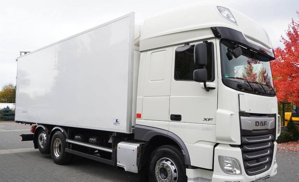 DAF XF 450 6×2 E6 / Refrigerator Lacapitaine / ATP/FRC to 2027 / 18 pallets - شاحنة ذات مبرد: صورة 3 DAF XF 450 6×2 E6 / Refrigerator Lacapitaine / ATP/FRC to 2027 / 18 pallets - شاحنة ذات مبرد: صورة 3