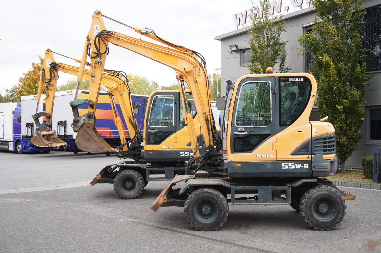 Hyundai Robex 55W-9 Wheeled Excavator 5.5t / 2pcs - حفار صغير: صورة 1 Hyundai Robex 55W-9 Wheeled Excavator 5.5t / 2pcs - حفار صغير: صورة 1