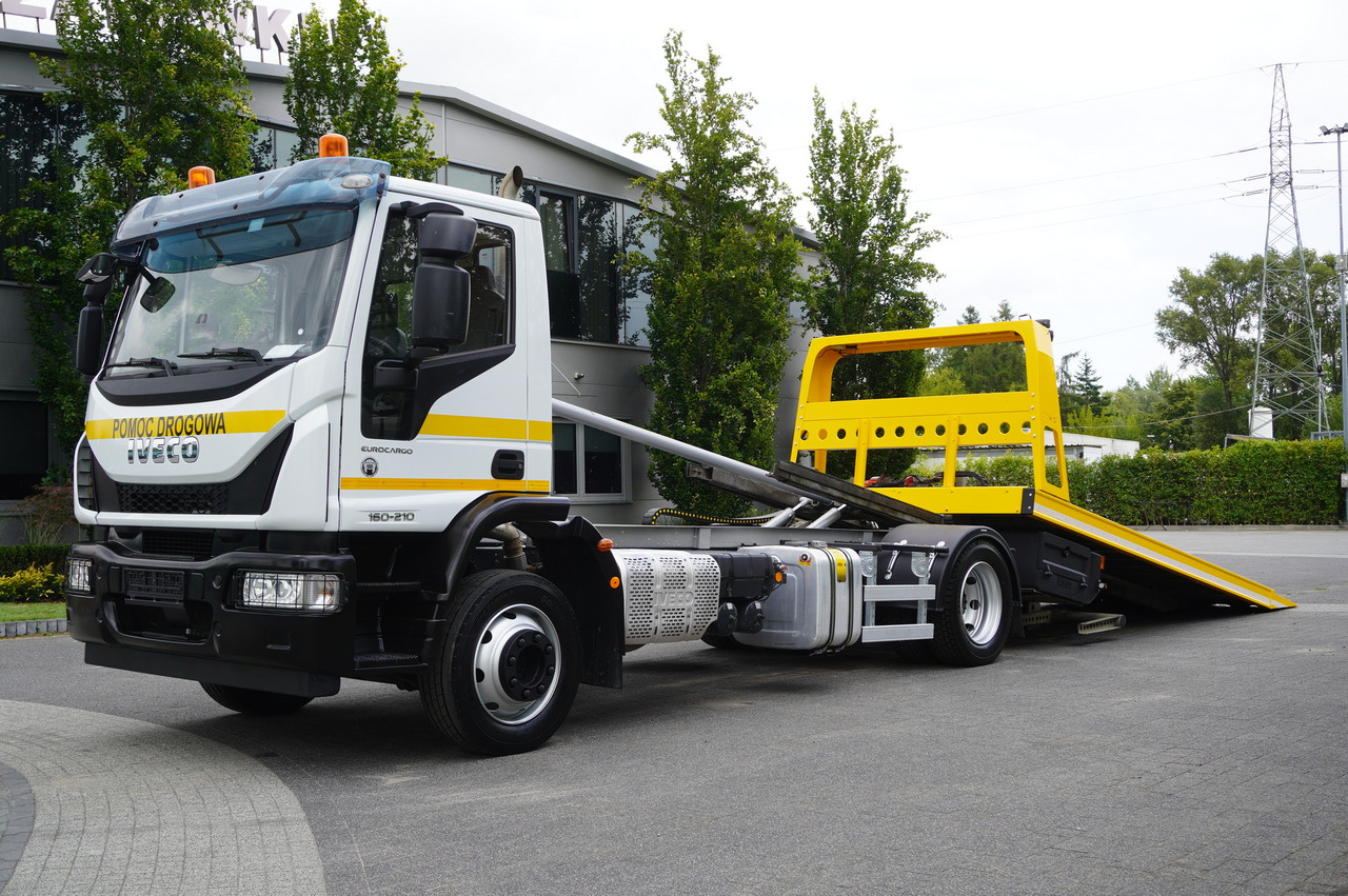 IVECO Eurocargo 160-210 / 75,000 km! / OMARS lowered tow truck platform / Fork - شاحنة سحب: صورة 4 IVECO Eurocargo 160-210 / 75,000 km! / OMARS lowered tow truck platform / Fork - شاحنة سحب: صورة 4
