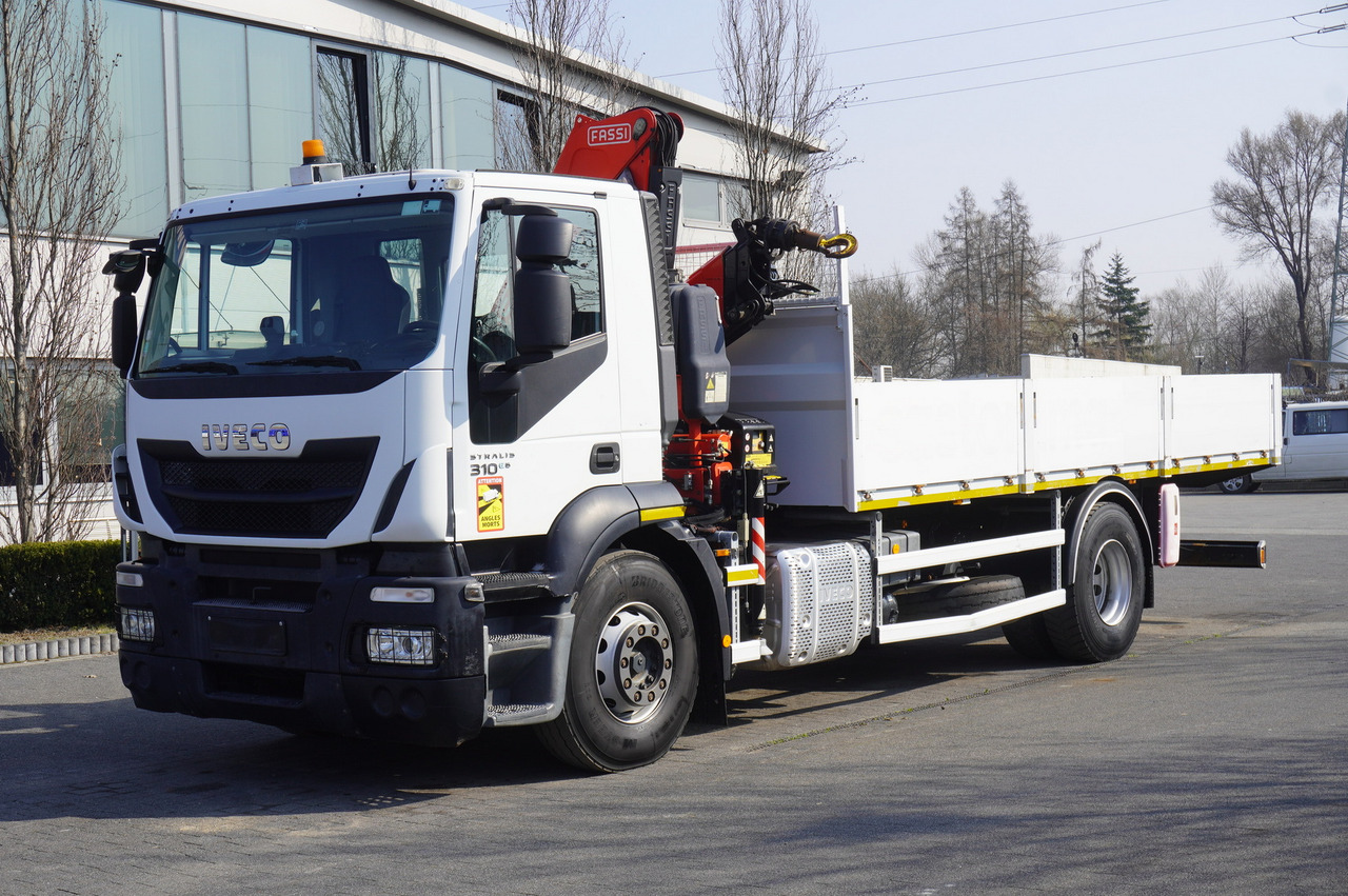 IVECO STRALIS 310 E6 / HDS FASSI 155 6.2 T / 250 thousand km - شاحنات مسطحة, شاحنة كرين: صورة 2 IVECO STRALIS 310 E6 / HDS FASSI 155 6.2 T / 250 thousand km - شاحنات مسطحة, شاحنة كرين: صورة 2