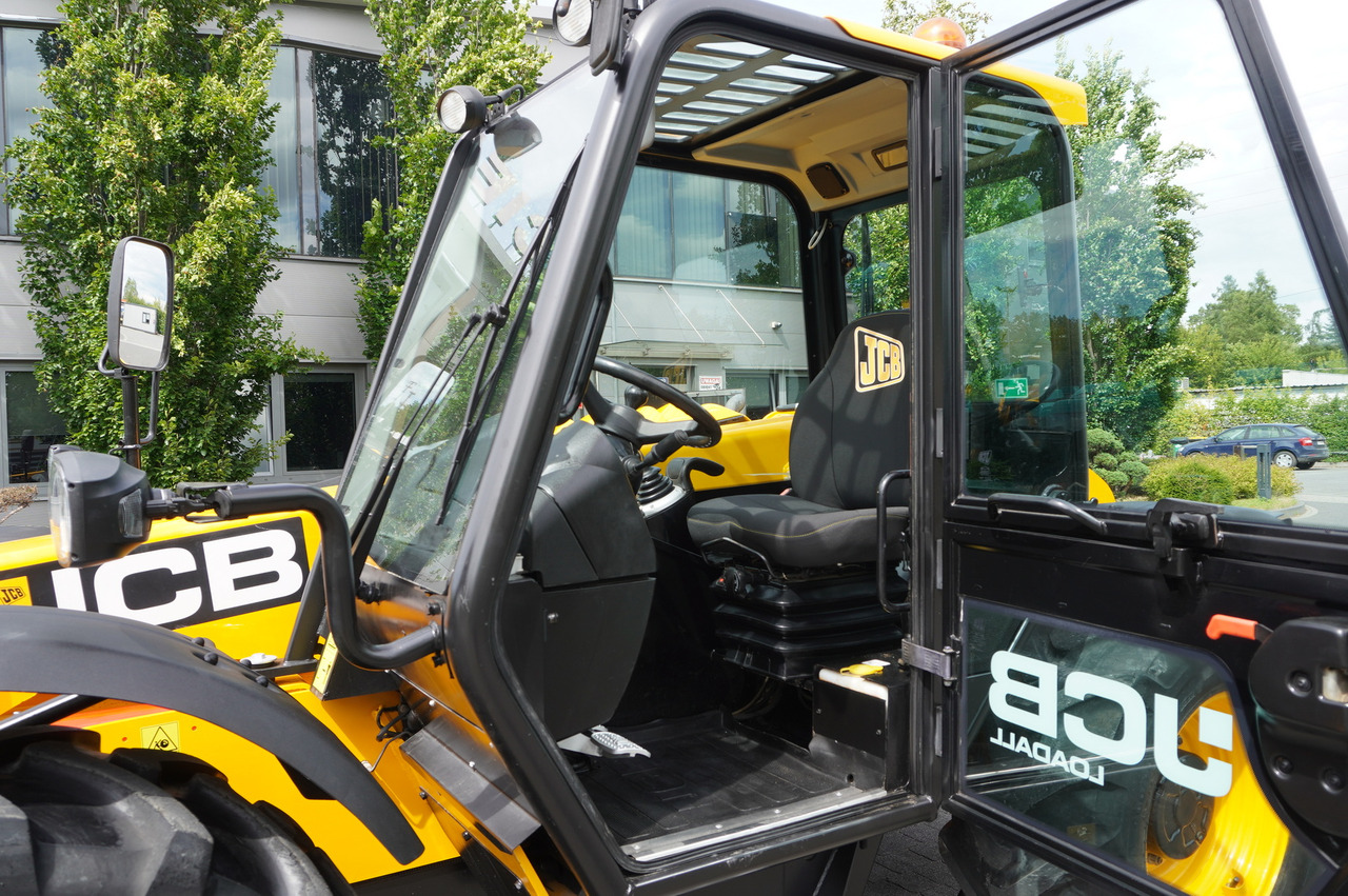 تأجير JCB 526-56 AGRI Plus / 5.6 m telescopic loader / joystick JCB 526-56 AGRI Plus / 5.6 m telescopic loader / joystick: صورة 29
