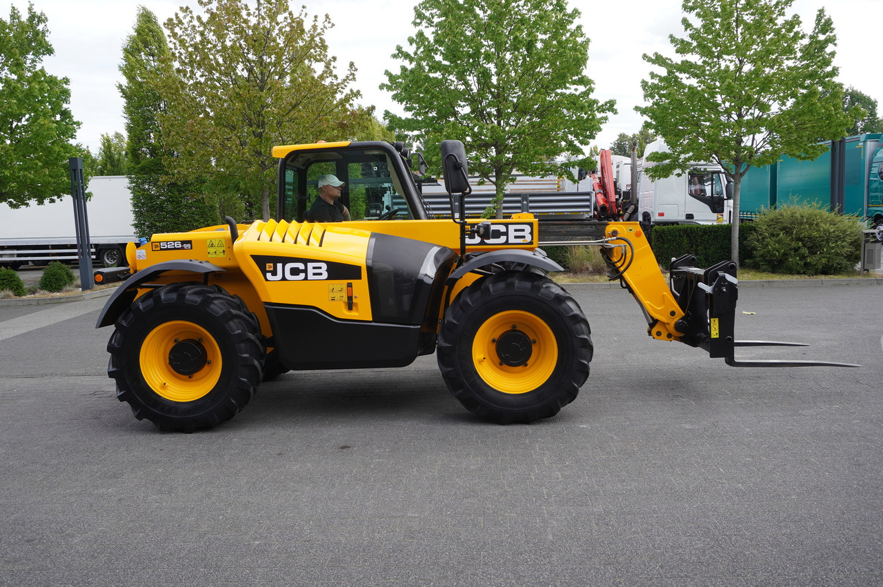 تأجير JCB 526-56 AGRI Plus / 5.6 m telescopic loader / joystick JCB 526-56 AGRI Plus / 5.6 m telescopic loader / joystick: صورة 16