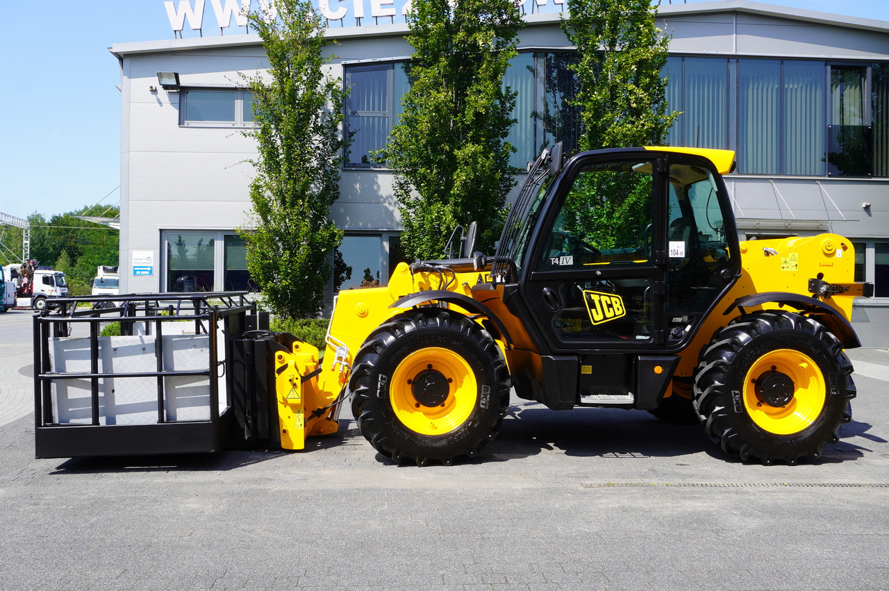 JCB 535-95 / 3.5 T / range 9.5 m / joystick - آلة رفع ونقل تلسكوبية: صورة 2 JCB 535-95 / 3.5 T / range 9.5 m / joystick - آلة رفع ونقل تلسكوبية: صورة 2