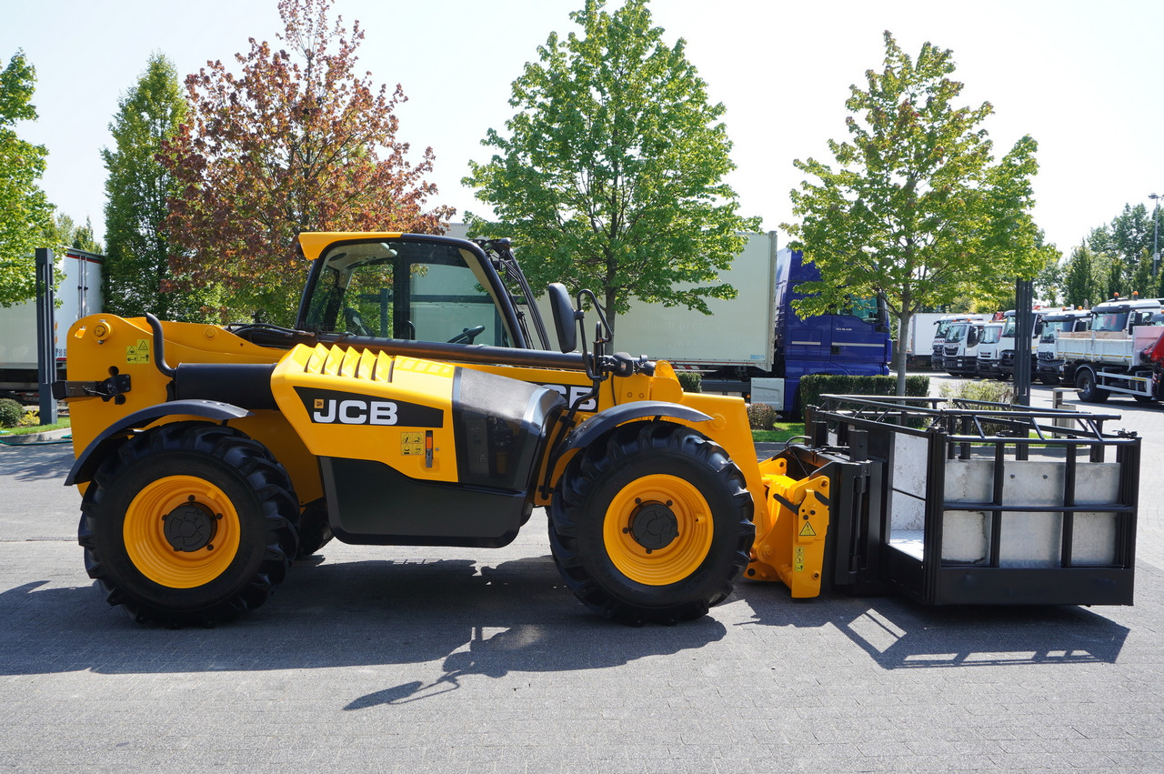 JCB 535-95 / 3.5 T / range 9.5 m / joystick - جرافة ذات عجلات تلسكوبية: صورة 5 JCB 535-95 / 3.5 T / range 9.5 m / joystick - جرافة ذات عجلات تلسكوبية: صورة 5