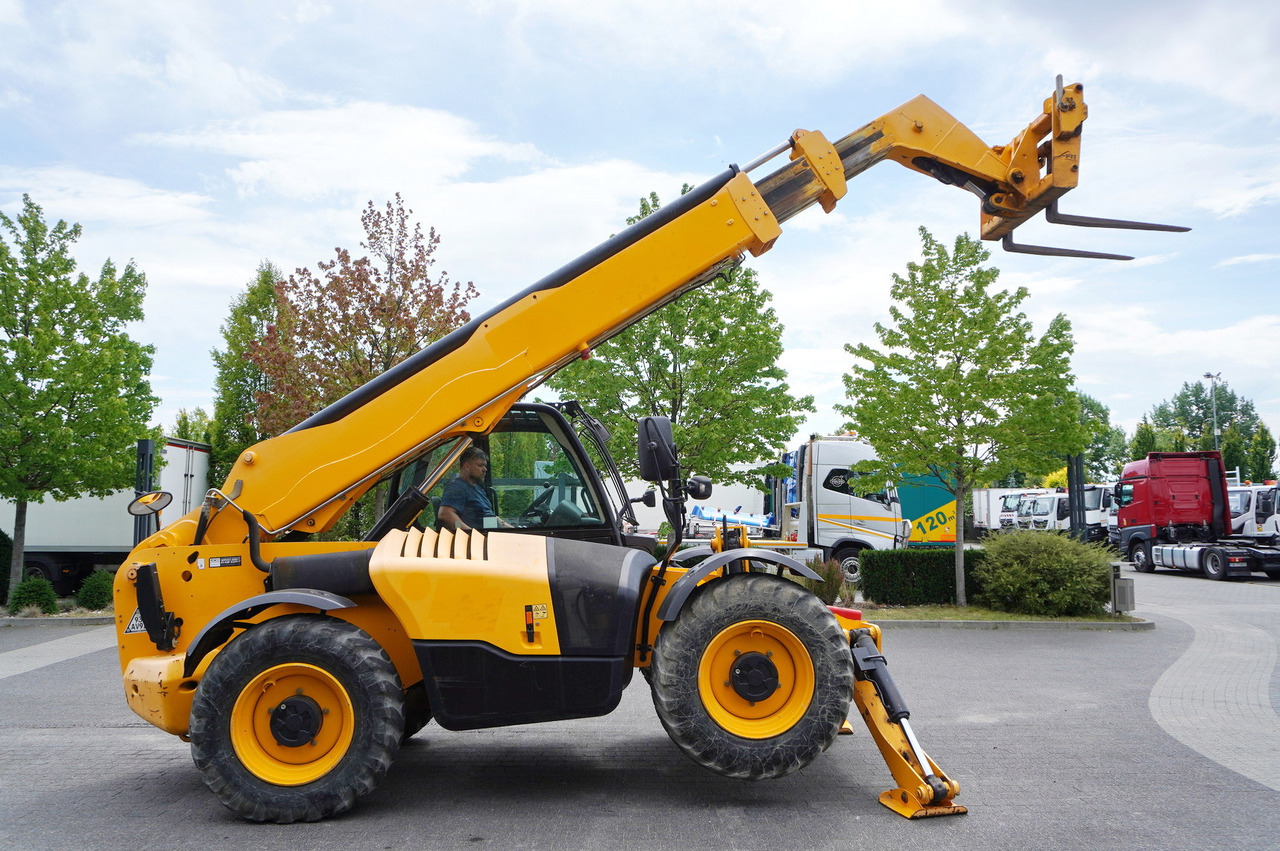 JCB 540-140 telescopic loader / 14 m range / 1800 MTH - آلة رفع ونقل تلسكوبية: صورة 5 JCB 540-140 telescopic loader / 14 m range / 1800 MTH - آلة رفع ونقل تلسكوبية: صورة 5