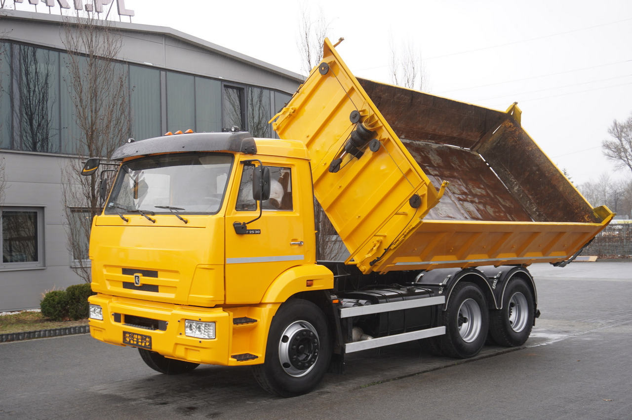 KAMAZ T2530 E5 6×4 / 3-sided tipper - شاحنة قلاب, شاحنة كرين: صورة 2 KAMAZ T2530 E5 6×4 / 3-sided tipper - شاحنة قلاب, شاحنة كرين: صورة 2