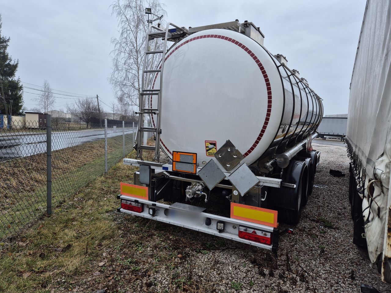 KÄSSBOHRER cistern for chemicals / ADR - نصف مقطورة صهريج: صورة 4 KÄSSBOHRER cistern for chemicals / ADR - نصف مقطورة صهريج: صورة 4