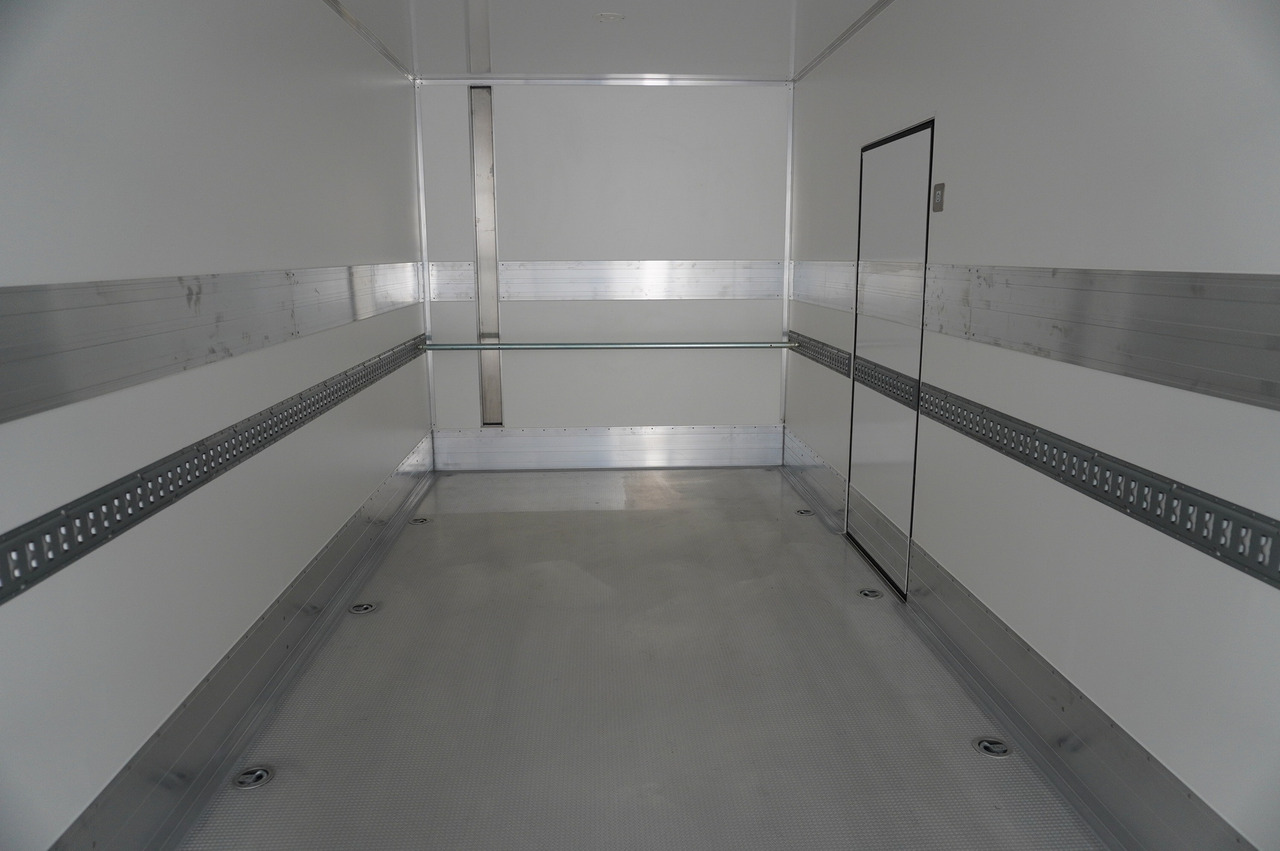 شاحنة ذات مبرد للبيع MAN New TGX 26.400 / NEW IGLOOCAR refrigerator 20 pallets / 6×2 / 2024 / 2 units: صورة 9 شاحنة ذات مبرد للبيع MAN New TGX 26.400 / NEW IGLOOCAR refrigerator 20 pallets / 6×2 / 2024 / 2 units: صورة 9