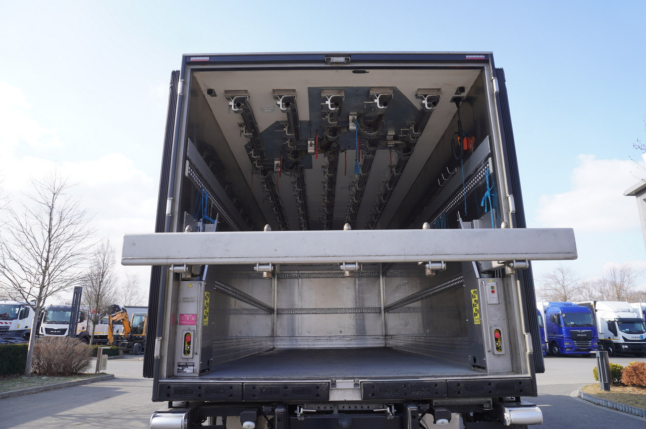 MAN TGM 18.320 / CHEREAU meat hook refrigerator / Carcass elevator - شاحنة ذات مبرد: صورة 3 MAN TGM 18.320 / CHEREAU meat hook refrigerator / Carcass elevator - شاحنة ذات مبرد: صورة 3