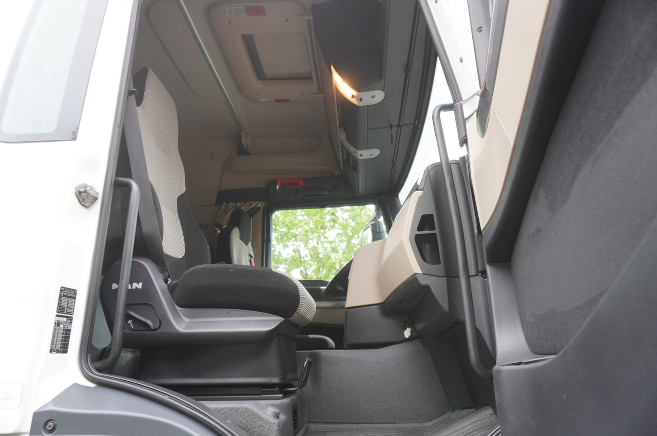 صهريج السماد السائل MAN TGS 35.420 8×2 / NEW septic barrel 13000 L / 3 steered axles: صورة 29 صهريج السماد السائل MAN TGS 35.420 8×2 / NEW septic barrel 13000 L / 3 steered axles: صورة 29