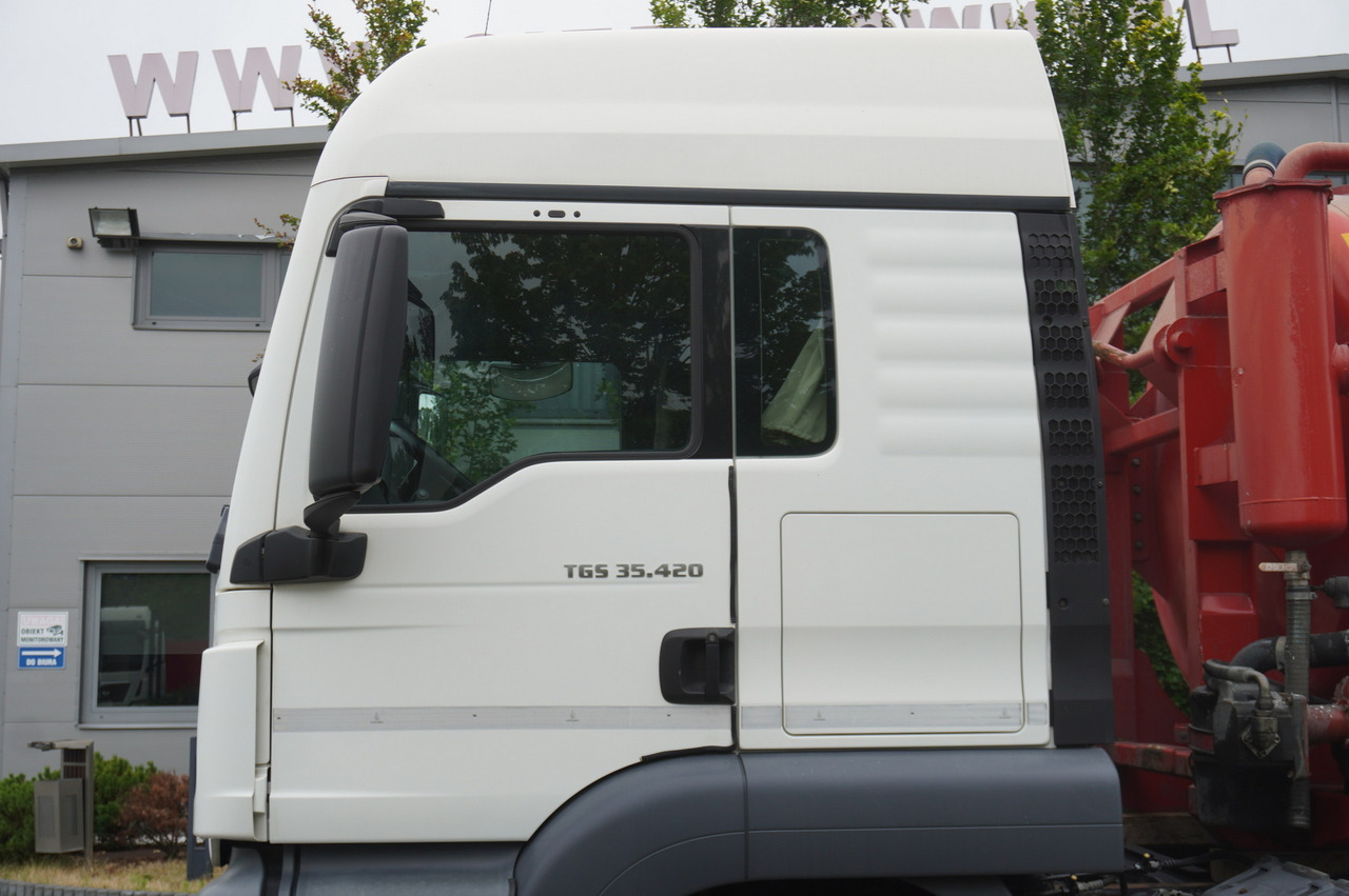 صهريج السماد السائل MAN TGS 35.420 8×2 / NEW septic barrel 13000 L / 3 steered axles: صورة 17 صهريج السماد السائل MAN TGS 35.420 8×2 / NEW septic barrel 13000 L / 3 steered axles: صورة 17