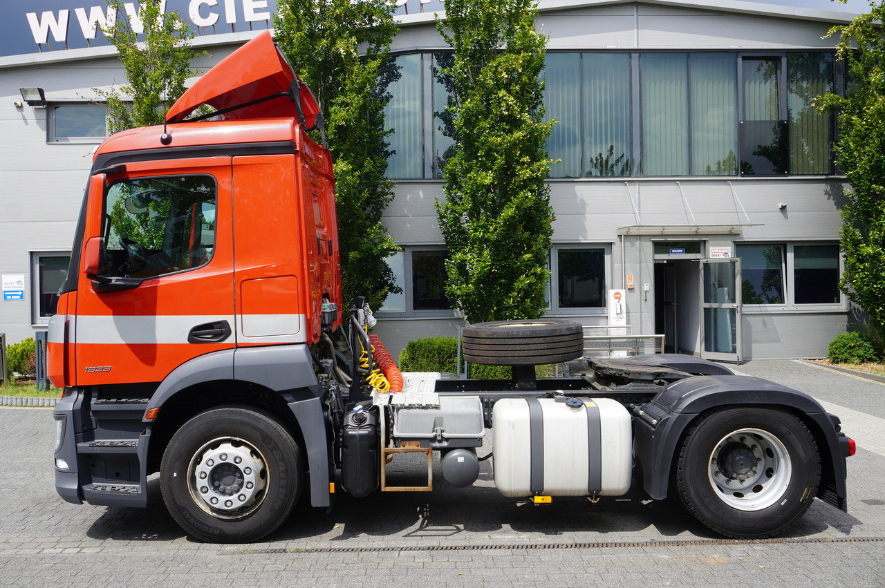 MERCEDES-BENZ Actros 1833 tractor unit / 260 tho. km - رأس تريلا: صورة 2 MERCEDES-BENZ Actros 1833 tractor unit / 260 tho. km - رأس تريلا: صورة 2
