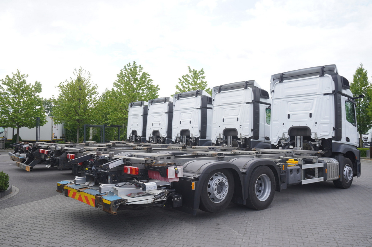 MERCEDES-BENZ Actros 2545 6×2 MP5 / ADR AT / 12 units - ناقلة حاويات/ شاحنة حاويات: صورة 4 MERCEDES-BENZ Actros 2545 6×2 MP5 / ADR AT / 12 units - ناقلة حاويات/ شاحنة حاويات: صورة 4