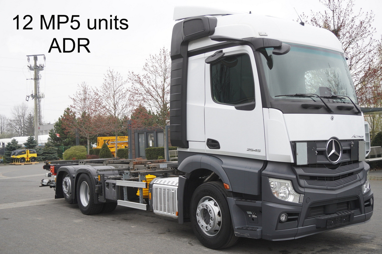 MERCEDES-BENZ Actros 2545 6×2 MP5 / ADR / several units - ناقلة حاويات/ شاحنة حاويات: صورة 1 MERCEDES-BENZ Actros 2545 6×2 MP5 / ADR / several units - ناقلة حاويات/ شاحنة حاويات: صورة 1