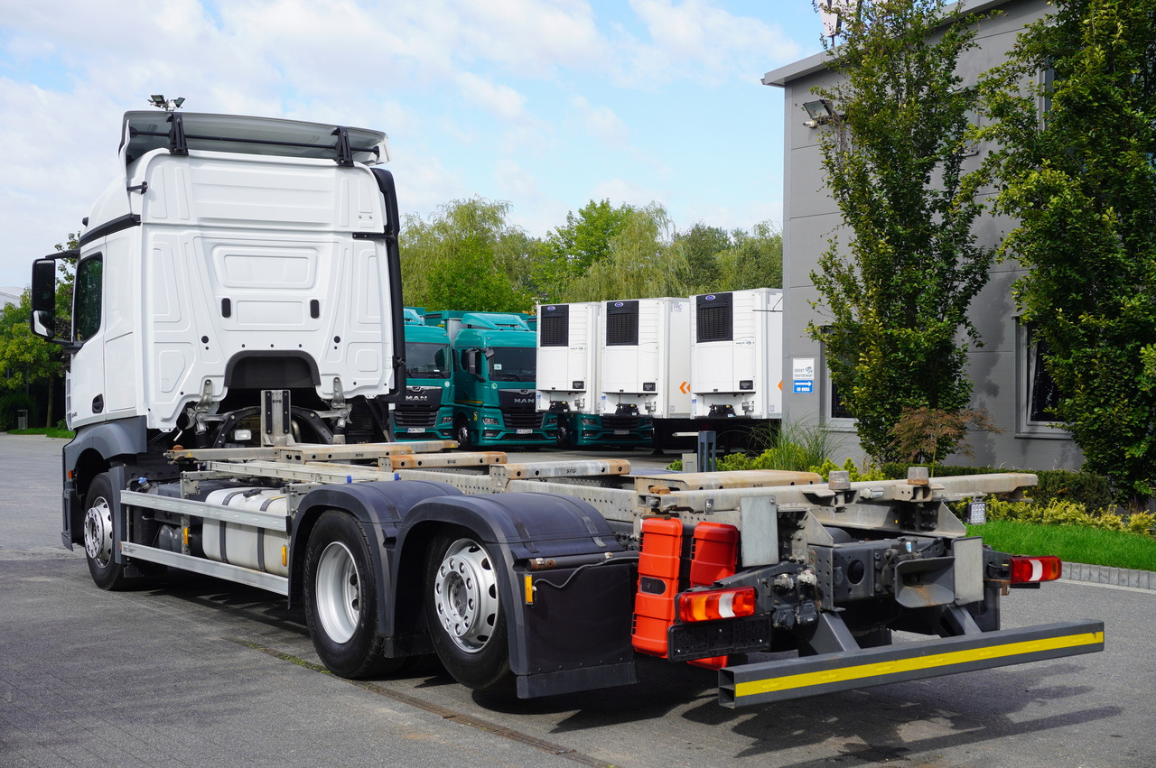 MERCEDES-BENZ Actros 2545 6×2 MP5 / Full ADR / 2 units - ناقلة حاويات/ شاحنة حاويات: صورة 4 MERCEDES-BENZ Actros 2545 6×2 MP5 / Full ADR / 2 units - ناقلة حاويات/ شاحنة حاويات: صورة 4