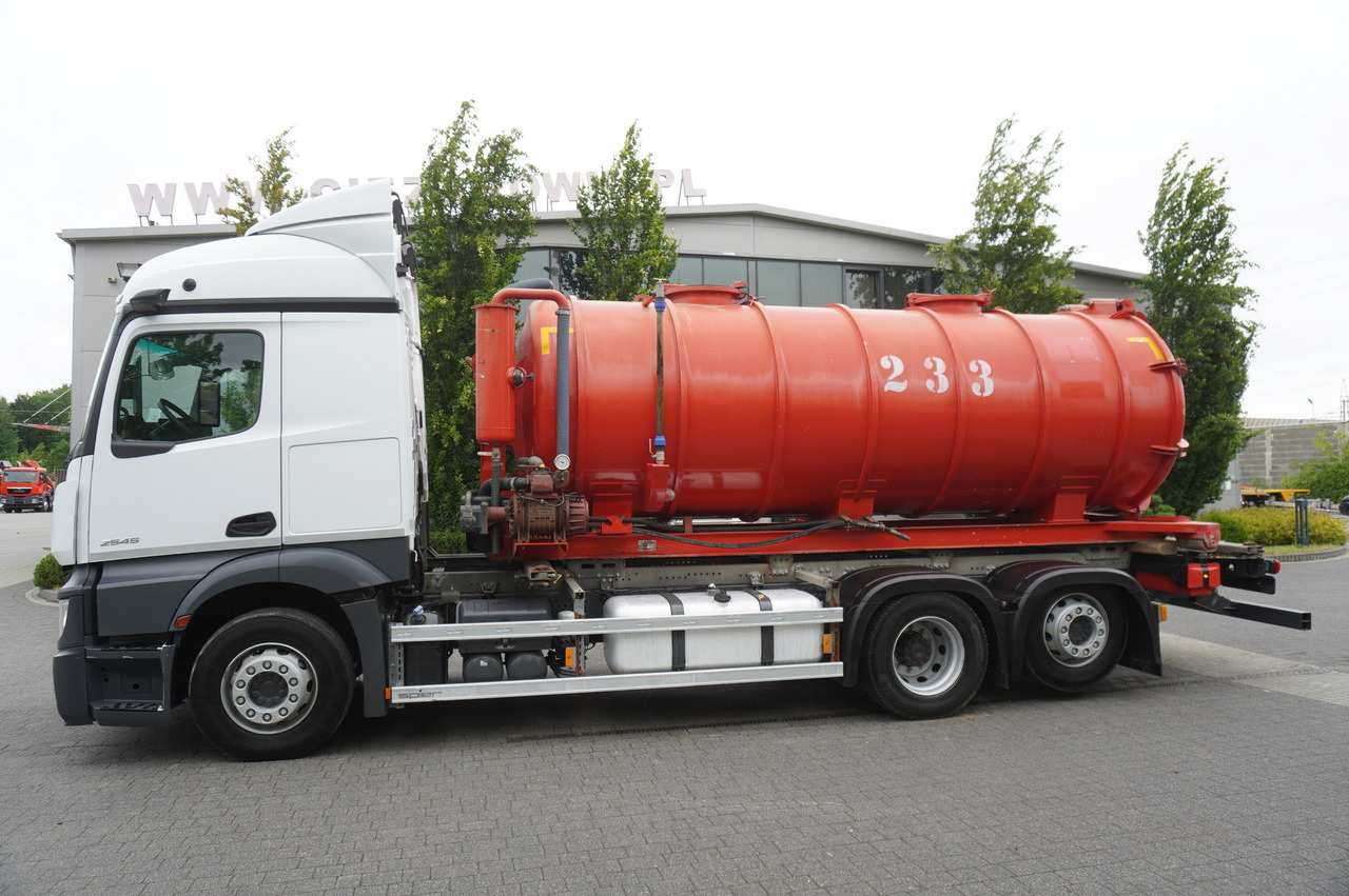MERCEDES-BENZ Actros 2545 6 × 2 MP5 / NEW septic barrel 13000 L - شاحنة صهريج: صورة 2 MERCEDES-BENZ Actros 2545 6 × 2 MP5 / NEW septic barrel 13000 L - شاحنة صهريج: صورة 2