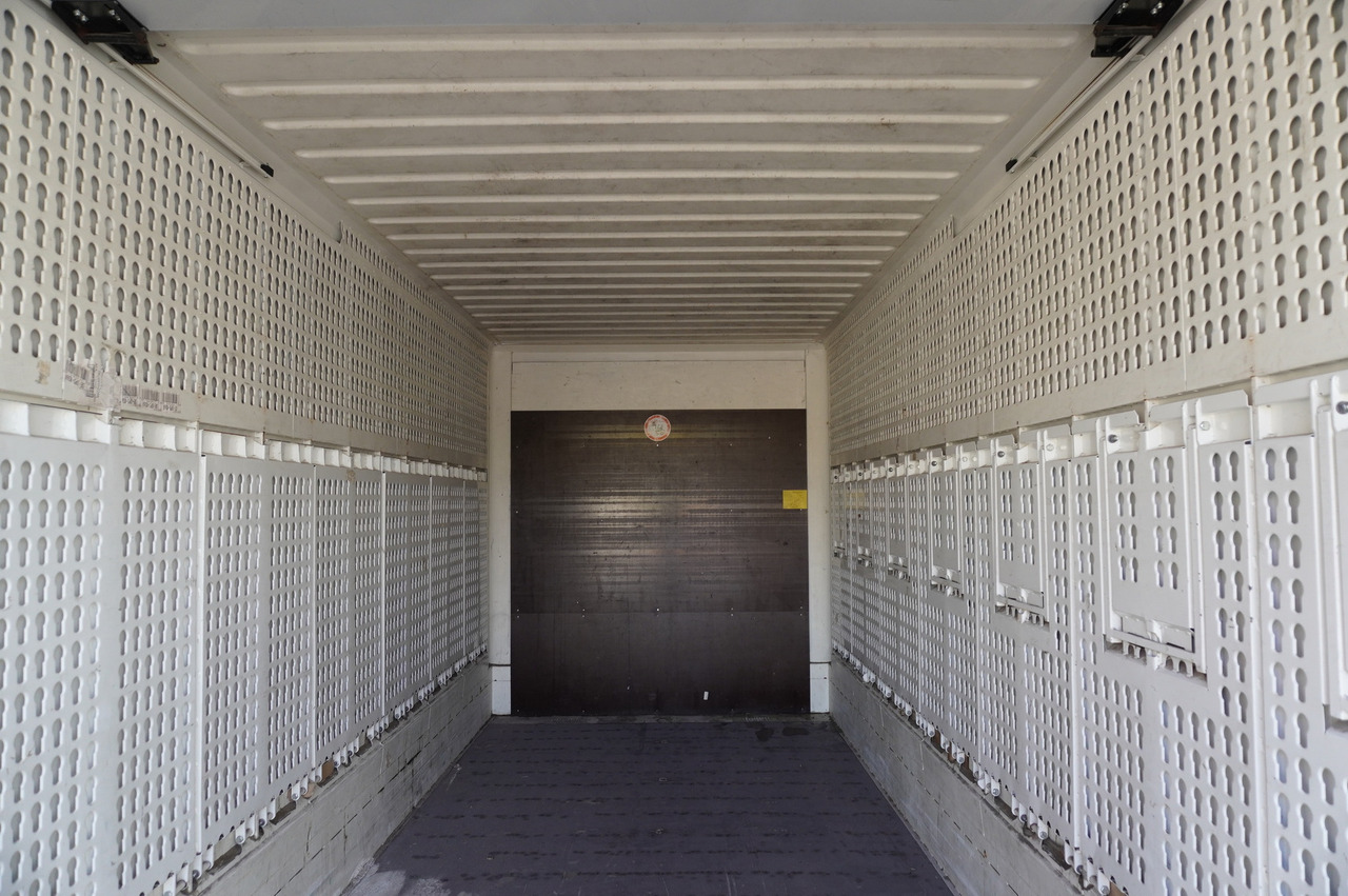 MERCEDES-BENZ Actros 2545 MP5 / KRONE 18 EPAL box body / ADR AT - شاحنة ذات مبرد: صورة 4 MERCEDES-BENZ Actros 2545 MP5 / KRONE 18 EPAL box body / ADR AT - شاحنة ذات مبرد: صورة 4