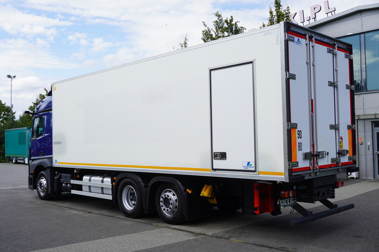 MERCEDES-BENZ Actros 2546 / Lecapitaine refrigerator 20 EPAL / Multitemperature / Carrier Supra 1150 MT - شاحنة ذات مبرد: صورة 3 MERCEDES-BENZ Actros 2546 / Lecapitaine refrigerator 20 EPAL / Multitemperature / Carrier Supra 1150 MT - شاحنة ذات مبرد: صورة 3