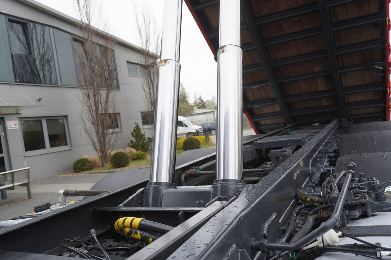 شاحنات مسطحة MERCEDES-BENZ Actros 3563 8x4 / Tipper for grain 20 t load capacity: صورة 16 شاحنات مسطحة MERCEDES-BENZ Actros 3563 8x4 / Tipper for grain 20 t load capacity: صورة 16