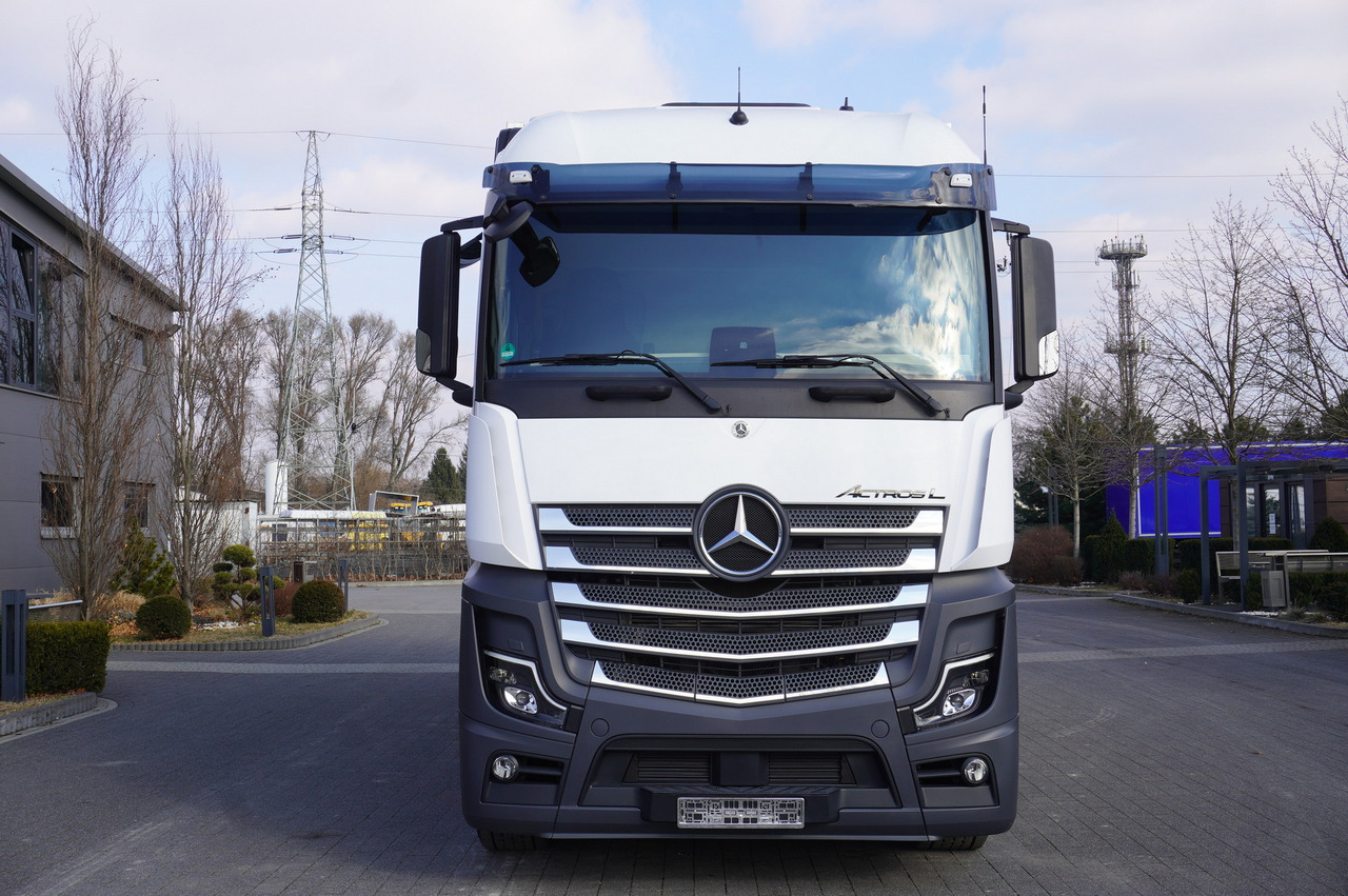 MERCEDES-BENZ Actros L 2545 / NEW Lamberet refrigerator / 2023 / 140 tho. km - شاحنة ذات مبرد: صورة 2 MERCEDES-BENZ Actros L 2545 / NEW Lamberet refrigerator / 2023 / 140 tho. km - شاحنة ذات مبرد: صورة 2