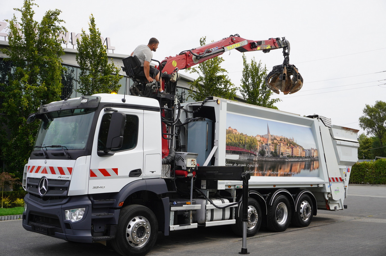 MERCEDES-BENZ Antos 3240 8x2 / Tajfun 5T crane / Farid Industries garbage truck/ 3 steered axles - فراغ شاحنة: صورة 4 MERCEDES-BENZ Antos 3240 8x2 / Tajfun 5T crane / Farid Industries garbage truck/ 3 steered axles - فراغ شاحنة: صورة 4