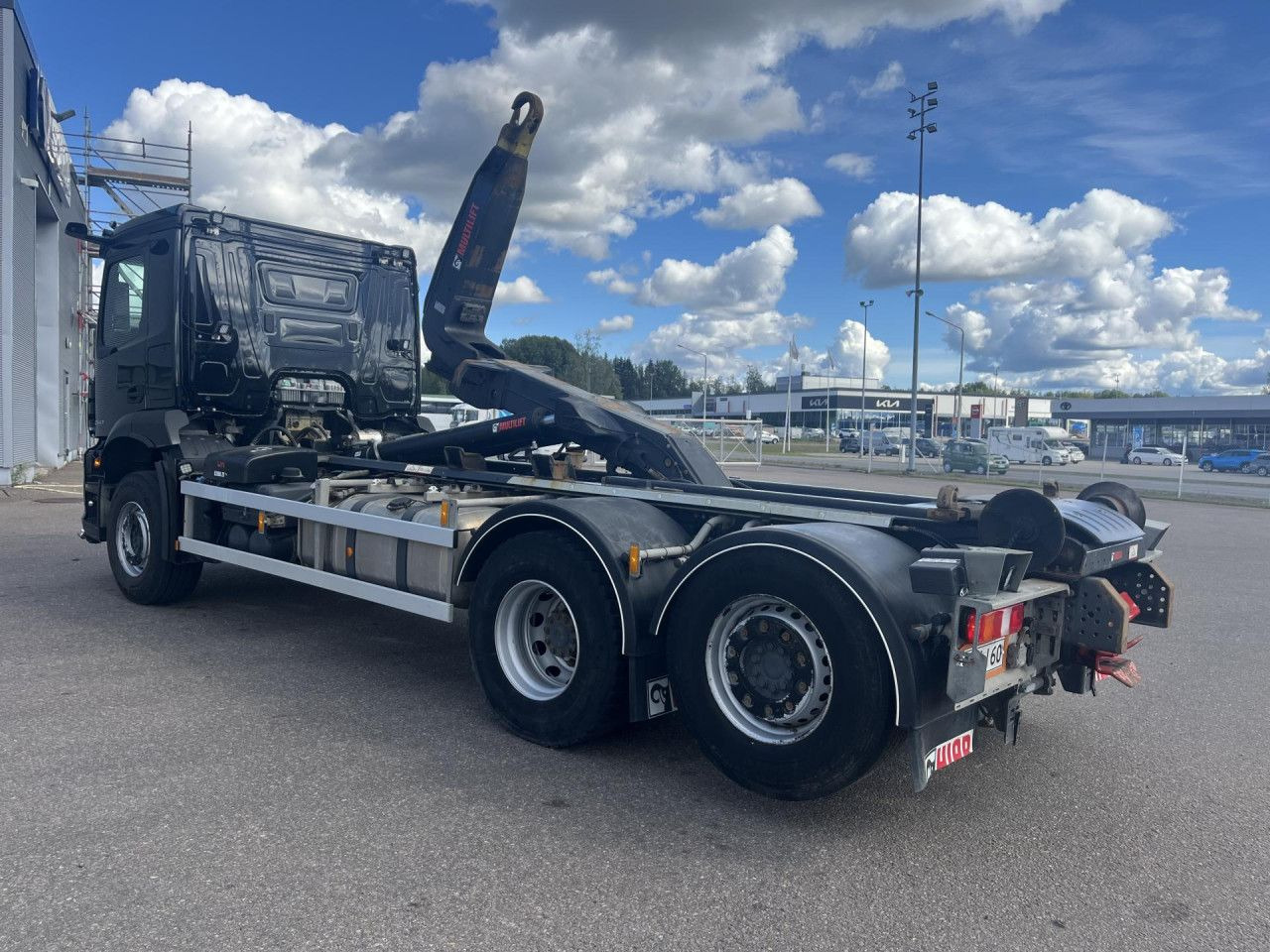 MERCEDES-BENZ Arocs 2543 6x2*4 / 21t Hooklift HIAB ULT21Z56 / 2022 - شاحنة برافعة خطافية: صورة 2 MERCEDES-BENZ Arocs 2543 6x2*4 / 21t Hooklift HIAB ULT21Z56 / 2022 - شاحنة برافعة خطافية: صورة 2