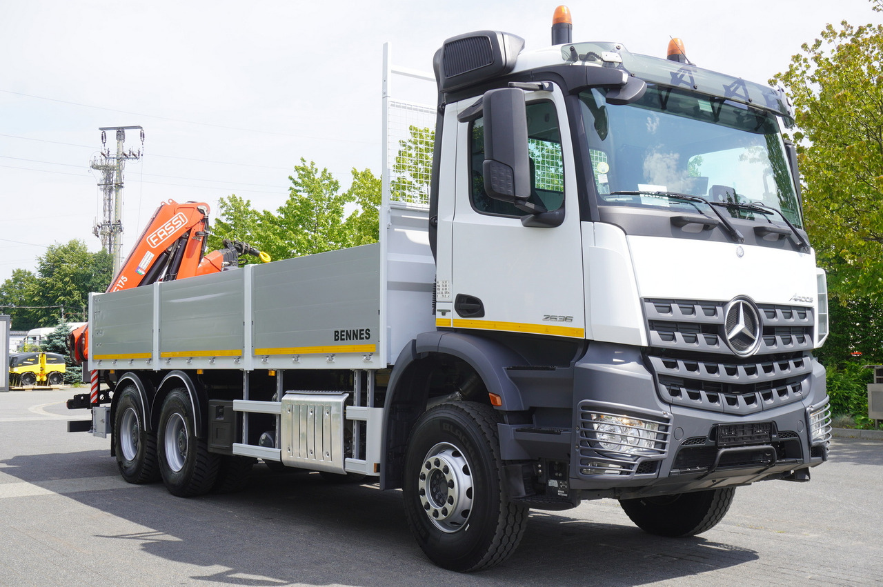 شاحنة كرين MERCEDES-BENZ Arocs 2633 flatbed truck / Crane FASSI F155A.0.23 / REMOTE CONTROL / 230,000 km: صورة 8
