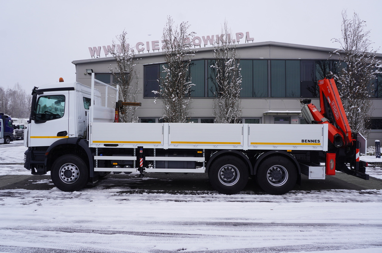 MERCEDES-BENZ Arocs 2633 flatbed truck / Crane FASSI F155A.0.23 / REMOTE CONTROL / 230,000 km - شاحنات مسطحة, شاحنة كرين: صورة 2 MERCEDES-BENZ Arocs 2633 flatbed truck / Crane FASSI F155A.0.23 / REMOTE CONTROL / 230,000 km - شاحنات مسطحة, شاحنة كرين: صورة 2