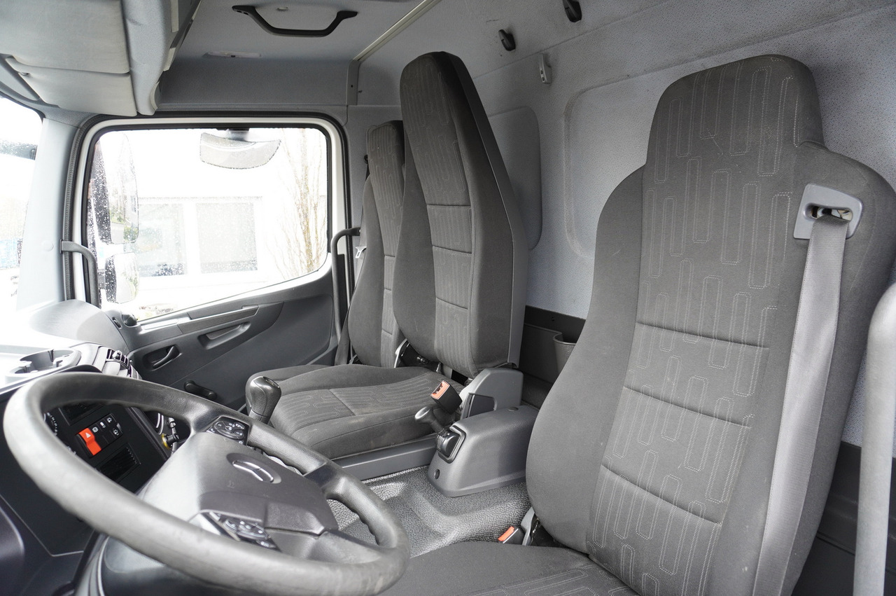 شاحنة صندوقية MERCEDES-BENZ Atego 816 E6 4x2 / container / 15 pallets: صورة 6